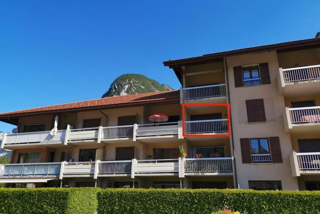 Agréable 2 pièces au coeur de Thônes Exterior foto